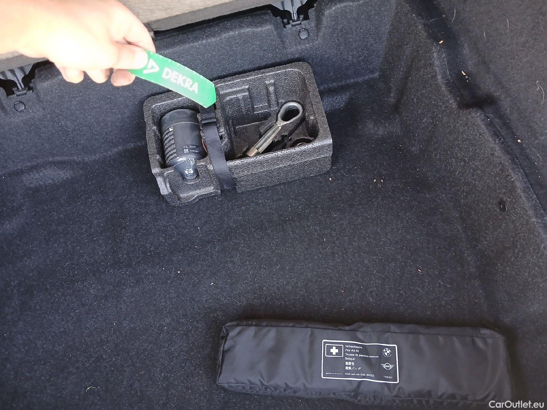  Bmw  X1 BMW  / 2019 / 5P / todoterreno sDrive18dA Corporate #13