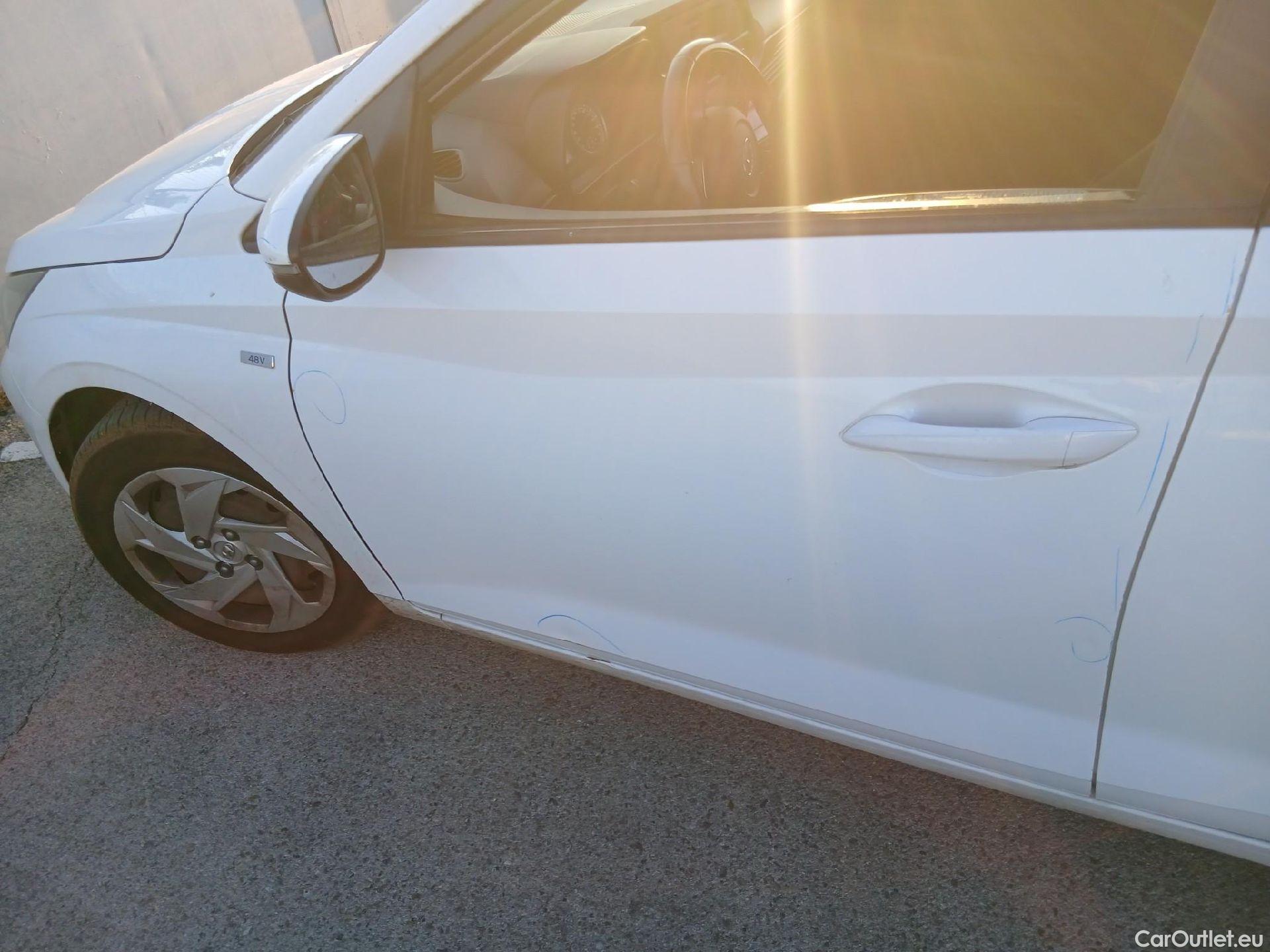  Hyundai  i20 HYUNDAI  / 2020 / 5P / berlina con portón 1.0 TGDI 74kW (100CV) 48V Essence #11