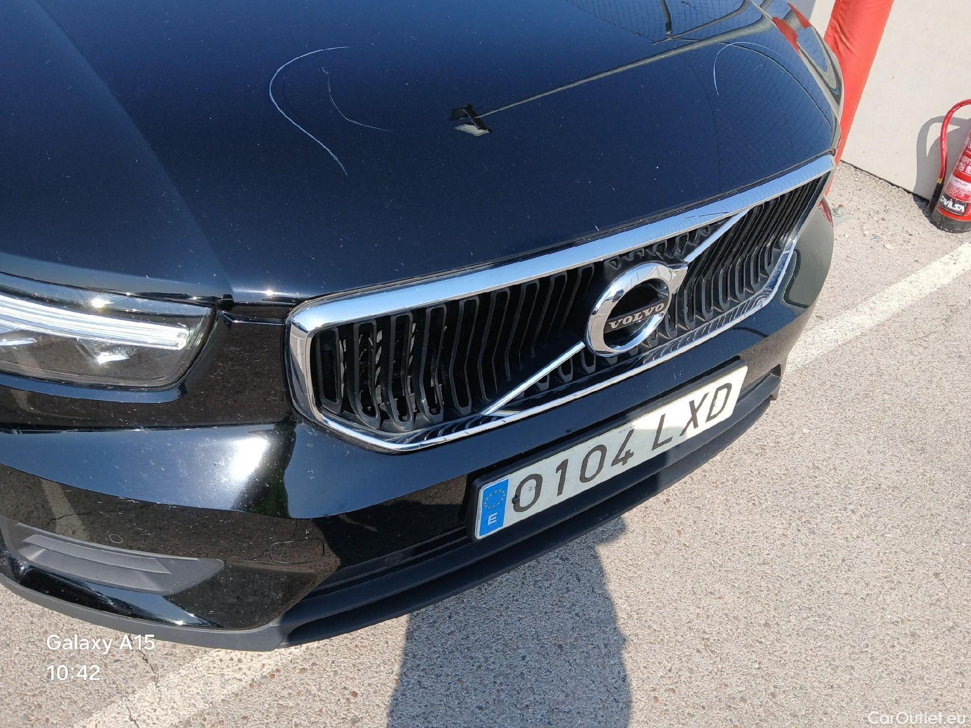  Volvo  XC 40 VOLVO XC40 / 2017 / 5P / todoterreno 1.5 T2 Momentum Core Auto #33