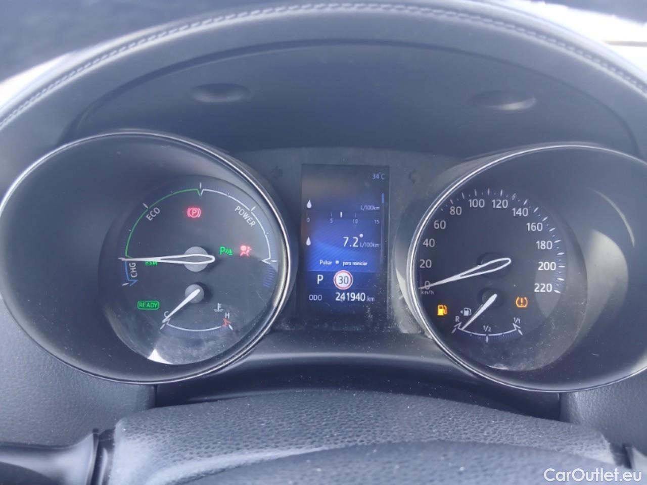  Toyota  C-HR TOYOTA  / 2016 / 5P / todoterreno 1.8 125H Advance (CX) #52