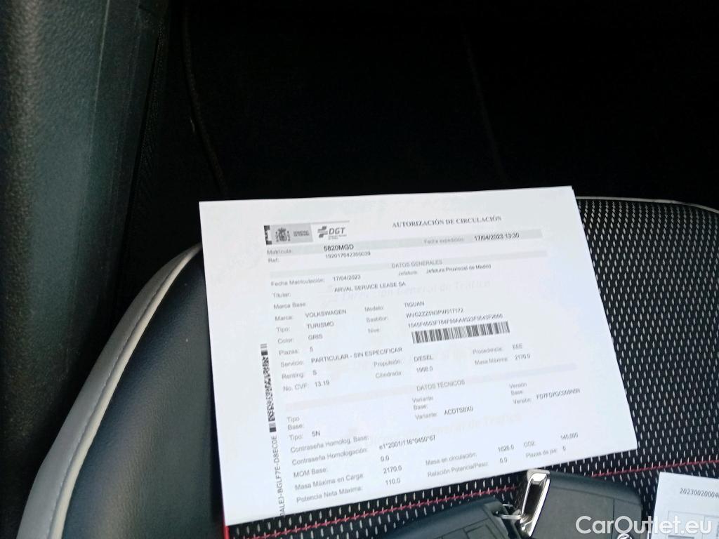  Volkswagen  Tiguan VOLKSWAGEN  / 2020 / 5P / todoterreno Urban Sport 2.0 TDI 110kW (150CV) DSG #30