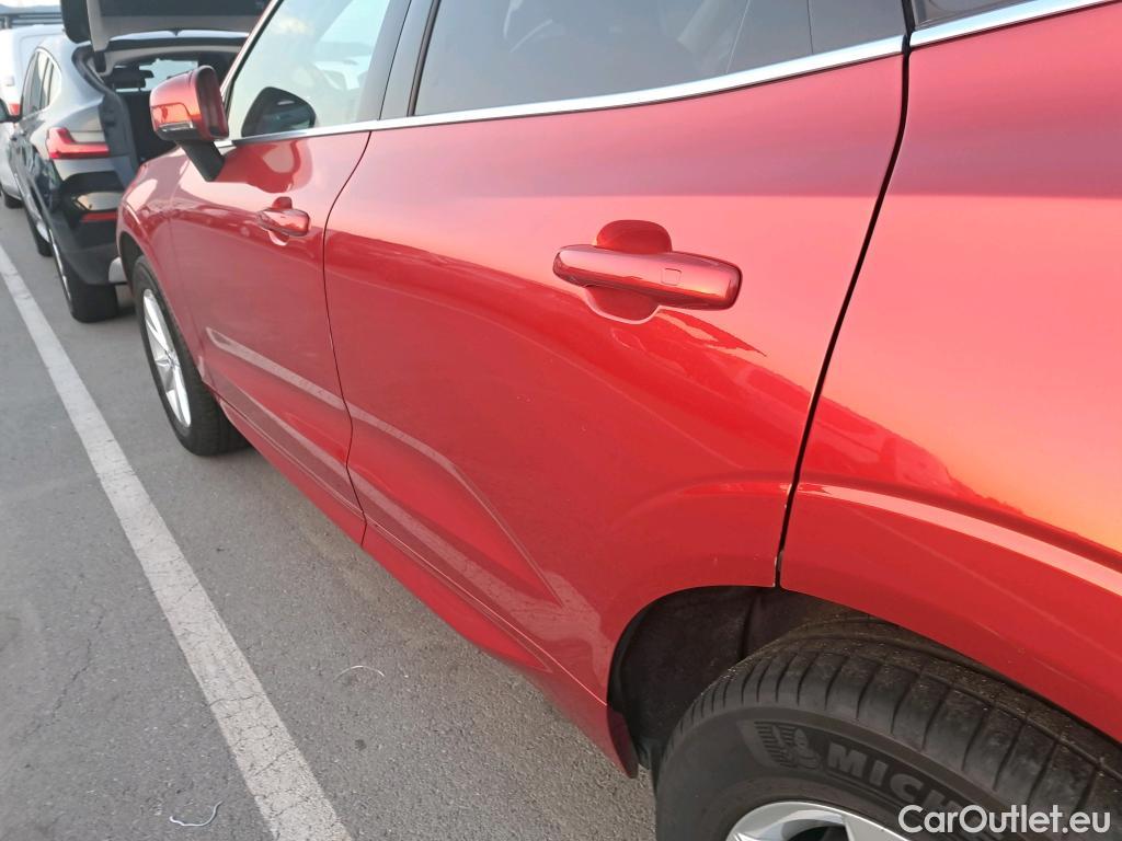  Volvo  XC60 VOLVO  / 2017 / 5P / todoterreno 2.0 B4 D Momentum Pro Auto #12