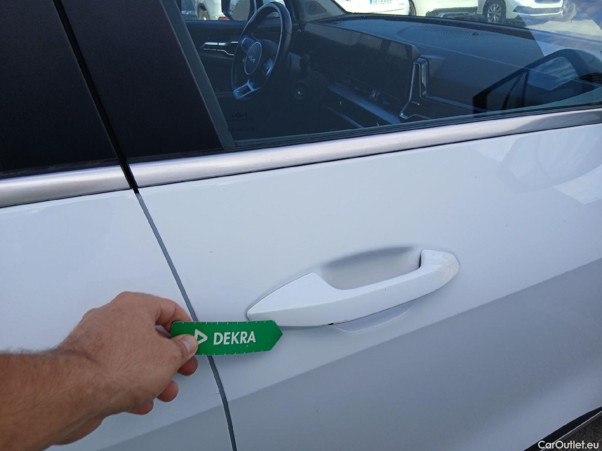  KIA  Sportage KIA  / 2022 / 5P / todoterreno 1.6 T-GDi 110kW (150CV) Drive 4x2 (AC2) #27