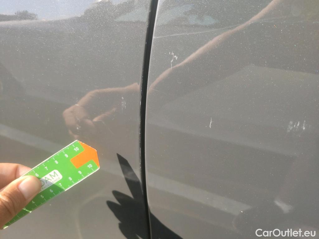  KIA  XCeed KIA  1.6 GDi PHEV 104kW (141CV) eDrive (AC) #10