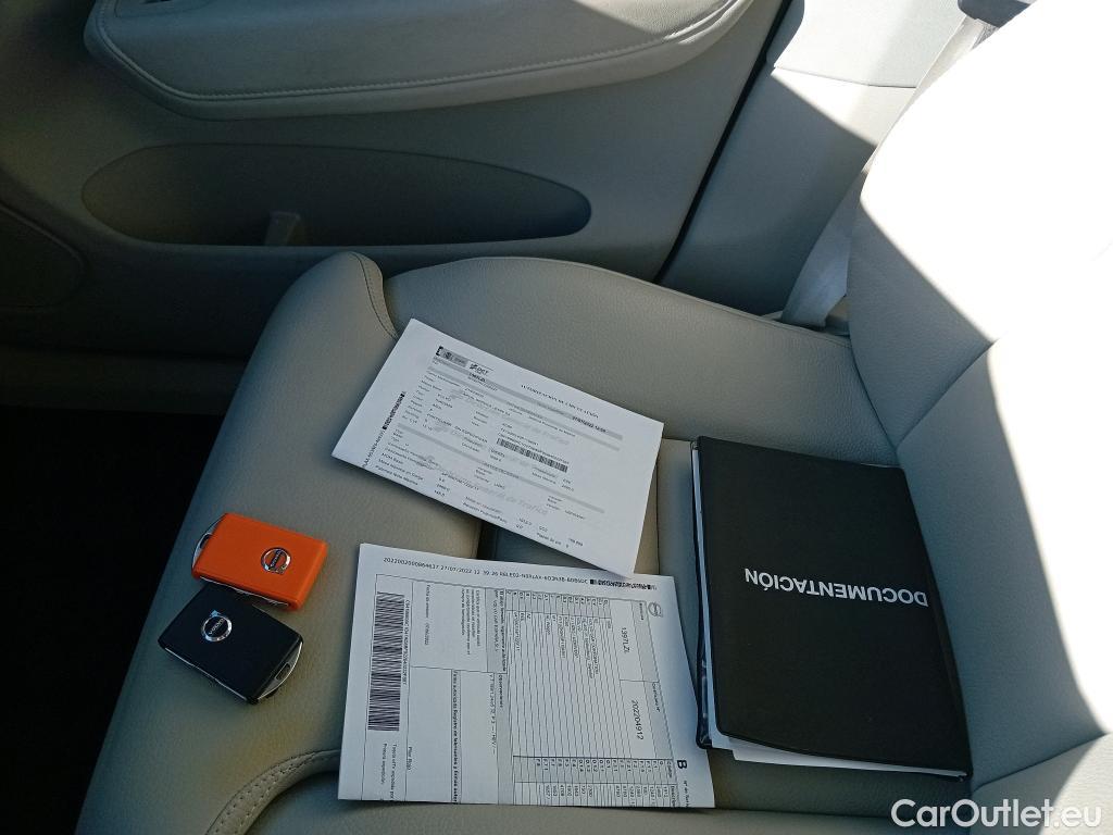  Volvo  XC60 VOLVO  / 2017 / 5P / todoterreno 2.0 B4 D Plus Bright Auto #27