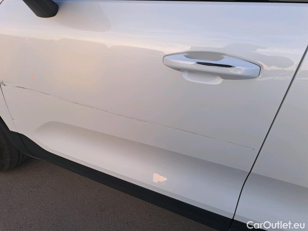  Volvo  XC 40 VOLVO XC40 / 2021 / 5P / todoterreno 1.5 T5 Recharge PHEV Plus Dark Auto #7