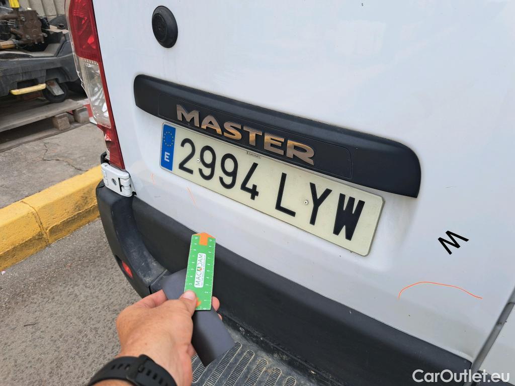  Renault  Master RENAULT  / 2019 / 4P / furgón Fu. P L4H3 3500 RS E B dCi 121kW (165CV) #28
