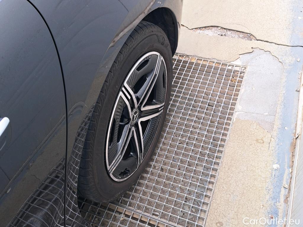  Mercedes  EQE MERCEDES-BENZ  / 2022 / 4P / sedán  350 #5