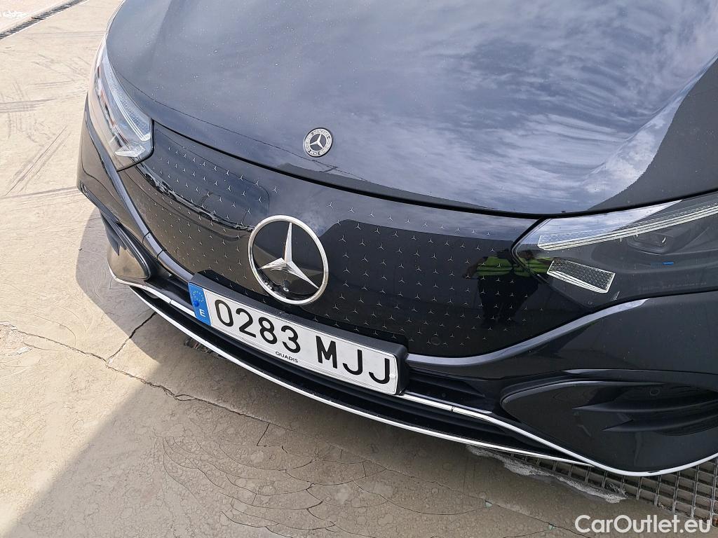  Mercedes  EQE MERCEDES-BENZ  / 2022 / 4P / sedán  350 #1