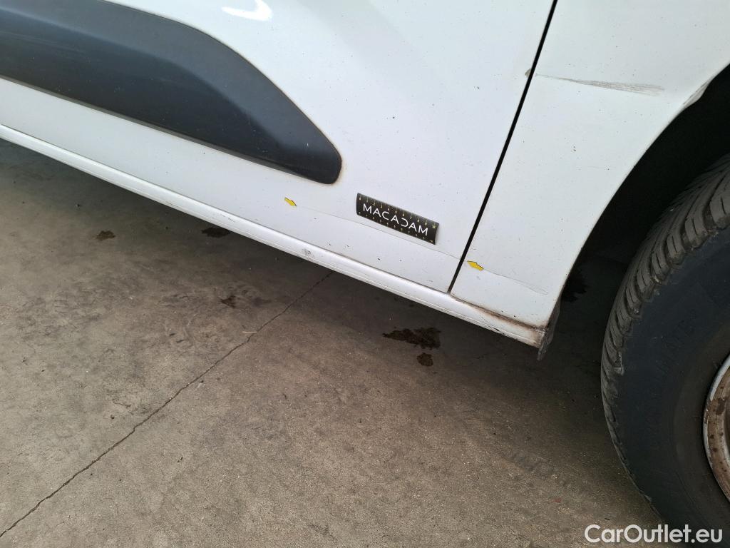  Citroen  Berlingo  Fourgon Club XL 950 1.5 BlueHDi 100CV BVM5 E6dT #34