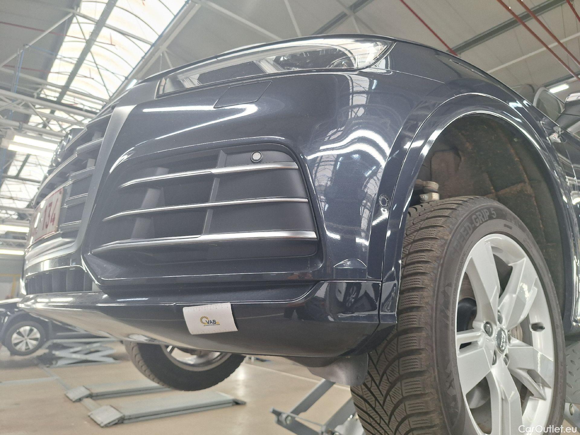  Audi  Q5 Audi,  '16, Audi  2.0 TDi 140kW S tronic quattro B. Ed. De 5 #38