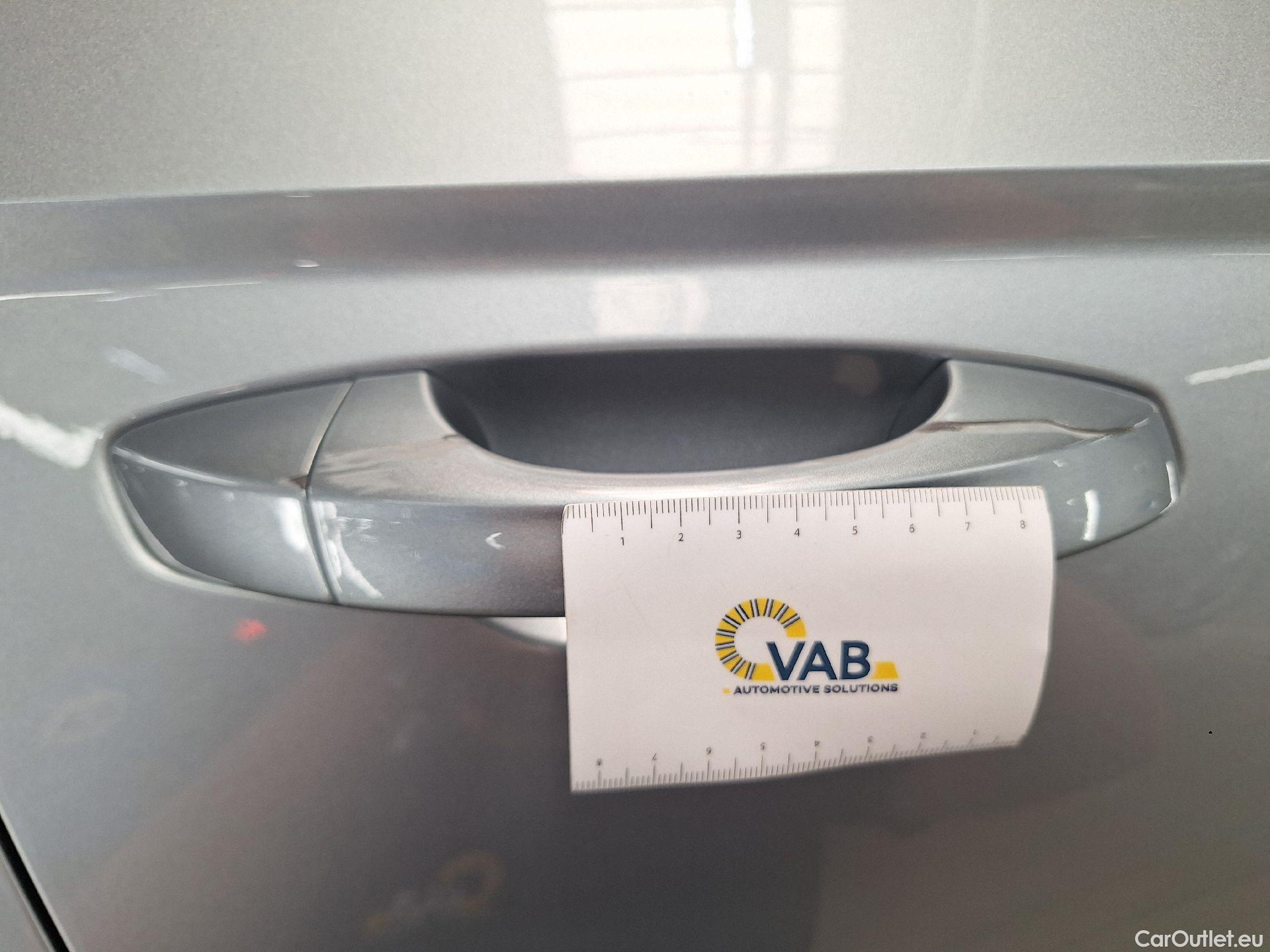  Skoda  Karoq Skoda,  '17, Skoda  1.6 CRTDI 85KW Ambition 5d #22