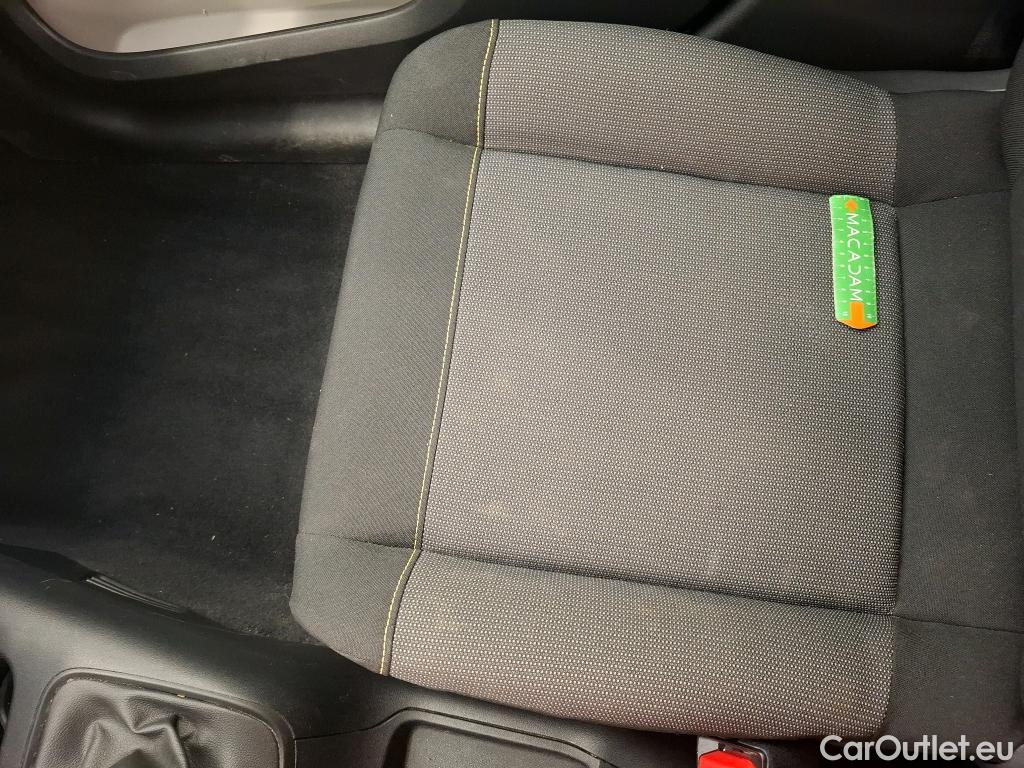  Citroen  C3  Société Feel 1.5 BlueHDI 100CV BVM6 E6dT #4