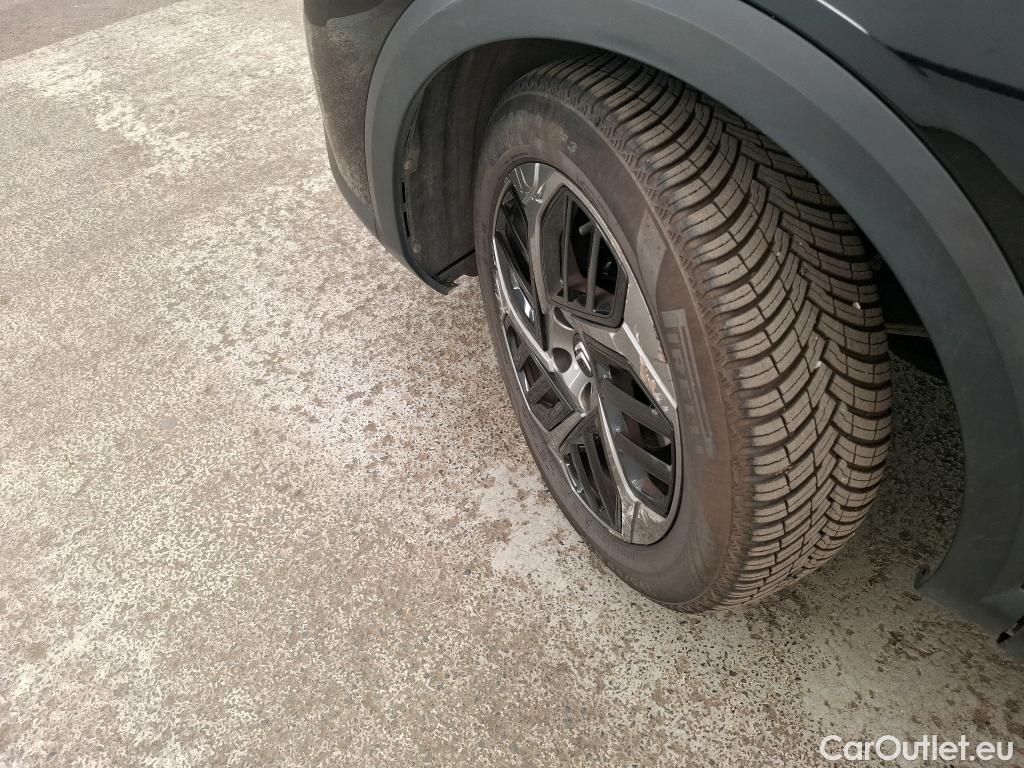  Citroen  C4 CITROEN  X / 2022 / 4P / Berline PureTech 130 S&S EAT8 Feel Pack #1