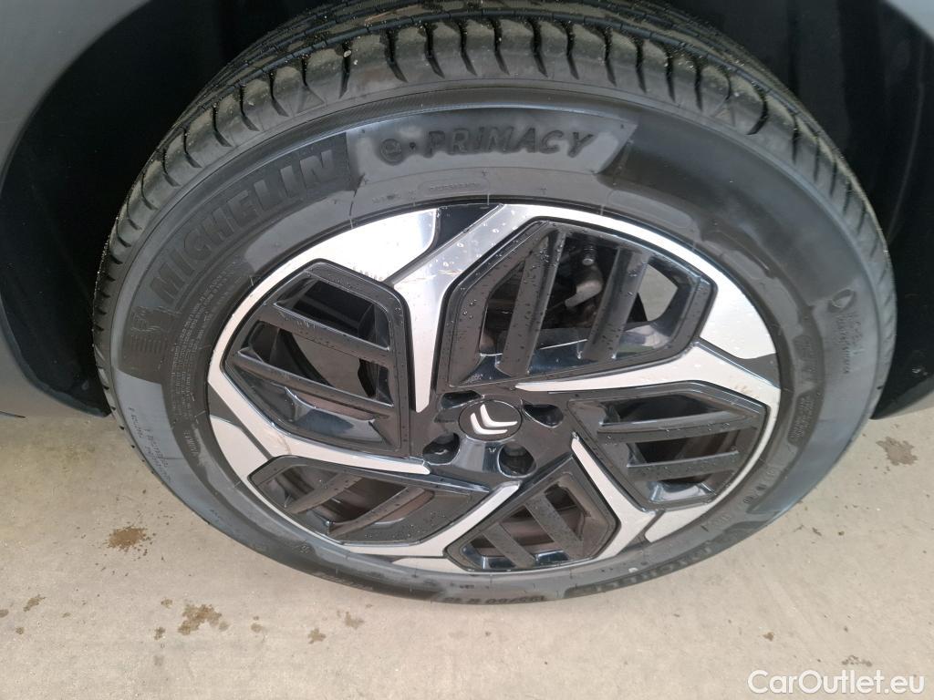  Citroen  C4 CITROEN  X / 2022 / 4P / Berline PureTech 130 S&S EAT8 Shine #12