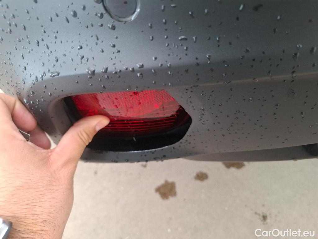  Citroen  C4 CITROEN  X / 2022 / 4P / Berline PureTech 130 S&S EAT8 Shine #19