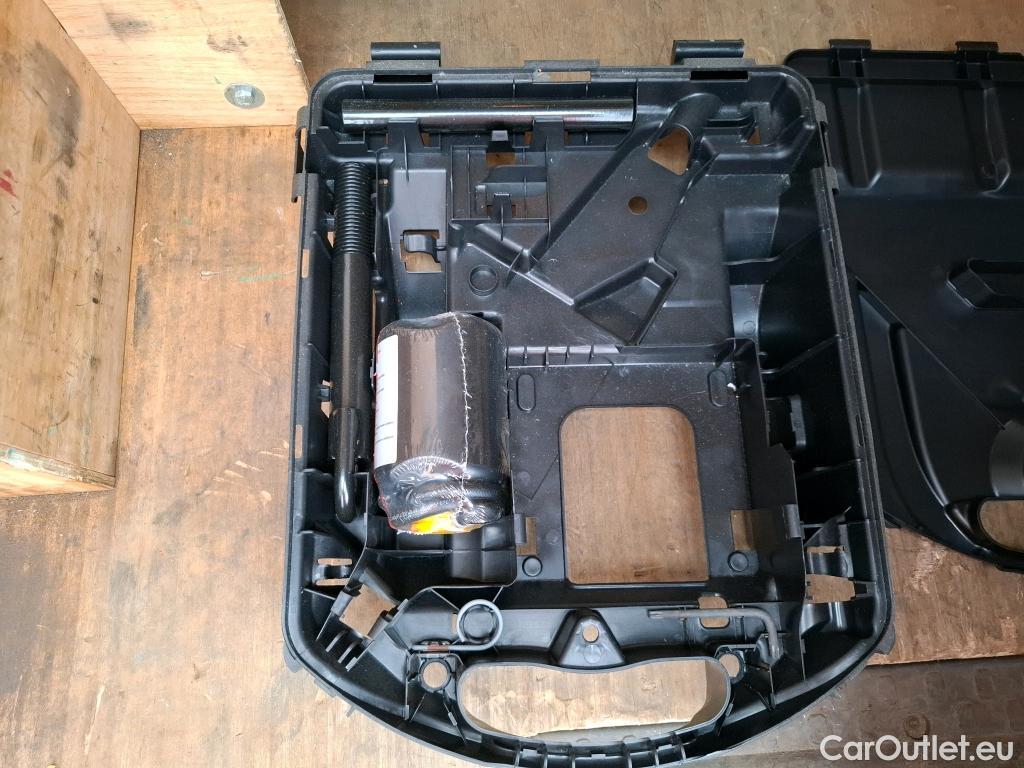  Renault  Trafic  Fourgon L1H1 3T Grand Confort 2.0 dCi 130CV BVM6 E6d #20