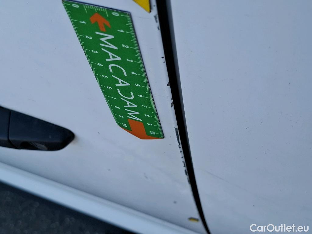  Peugeot  Expert  Fourgon Premium L1 1.6 HDi 95CV BVM5 E6 #53