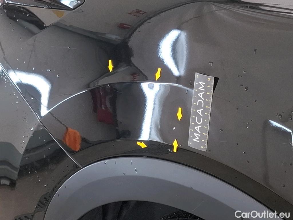  Citroen  C4 CITROEN  X / 2022 / 4P / Berline PureTech 130 S&S EAT8 Shine #5