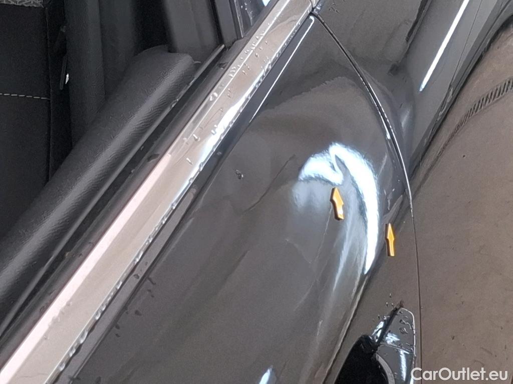  Citroen  C4 CITROEN  X / 2022 / 4P / Berline PureTech 130 S&S EAT8 Shine #9