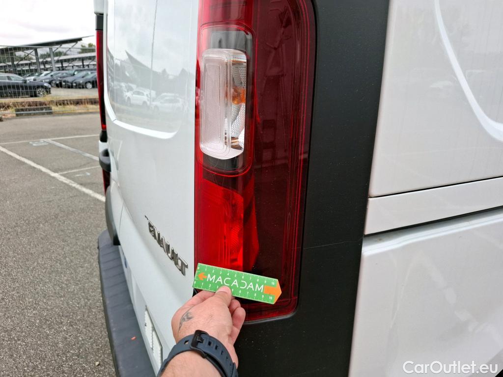  Renault  Trafic  Fourgon L1H1 3T Grand Confort 2.0 dCi 130CV BVM6 E6d #62
