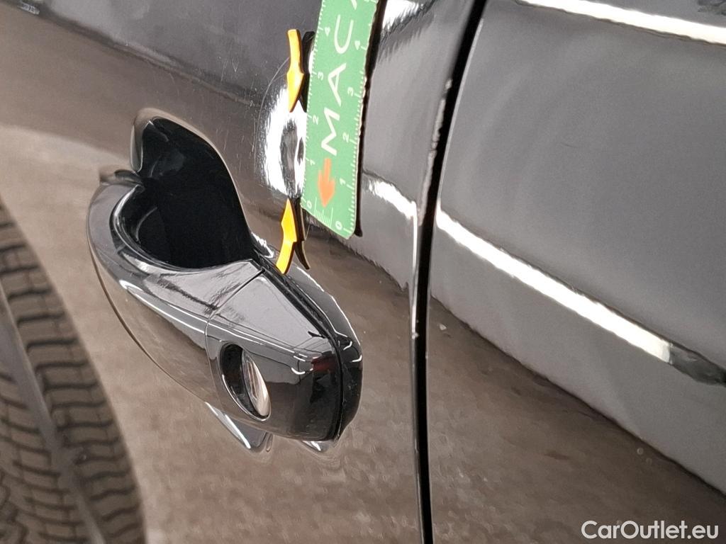  Citroen  C4 CITROEN  X / 2022 / 4P / Berline PureTech 130 S&S EAT8 Feel Pack #9