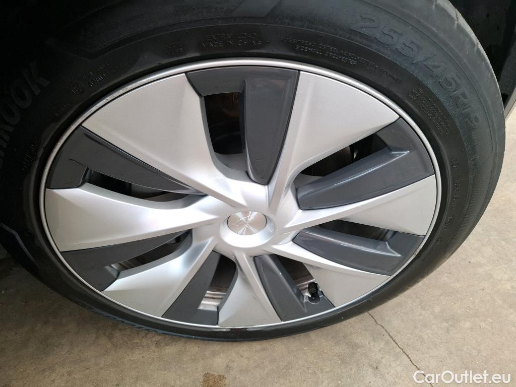  Tesla  Model Y TESLA  / 2021 / 5P / SUV RWD #40