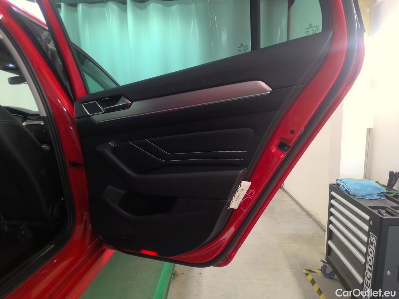  Volkswagen  Passat Pass.SC TDI 200 GT Exec.Ed.Aut #18