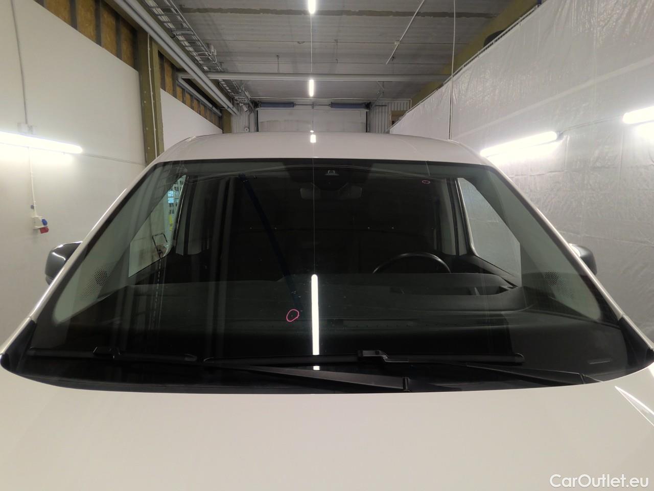  Volkswagen  Caddy  Cargo Maxi TDI 90 Aut #12