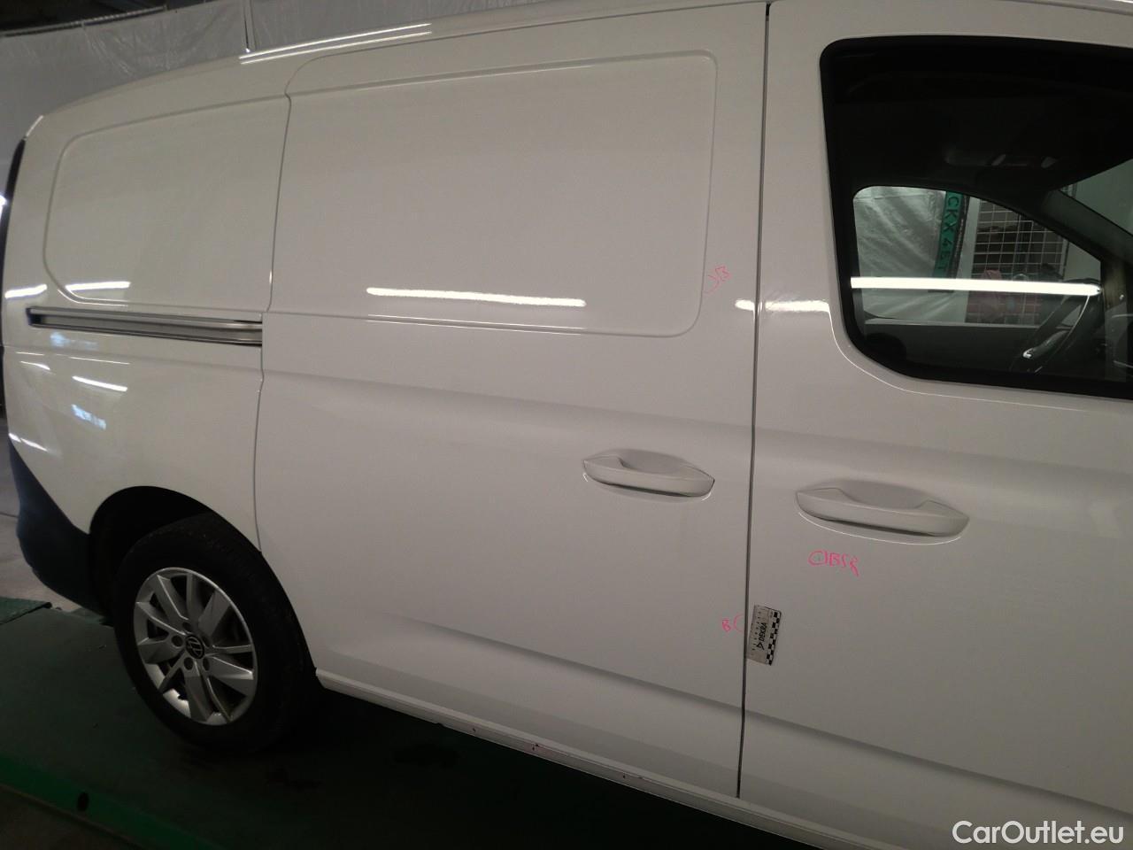  Volkswagen  Caddy  Cargo Maxi TDI 90 Aut #10