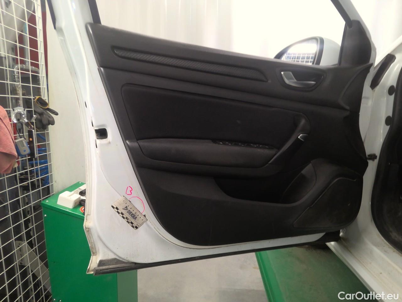  Renault  Megane M�gane ST dCi 110 Zen Aut. #27