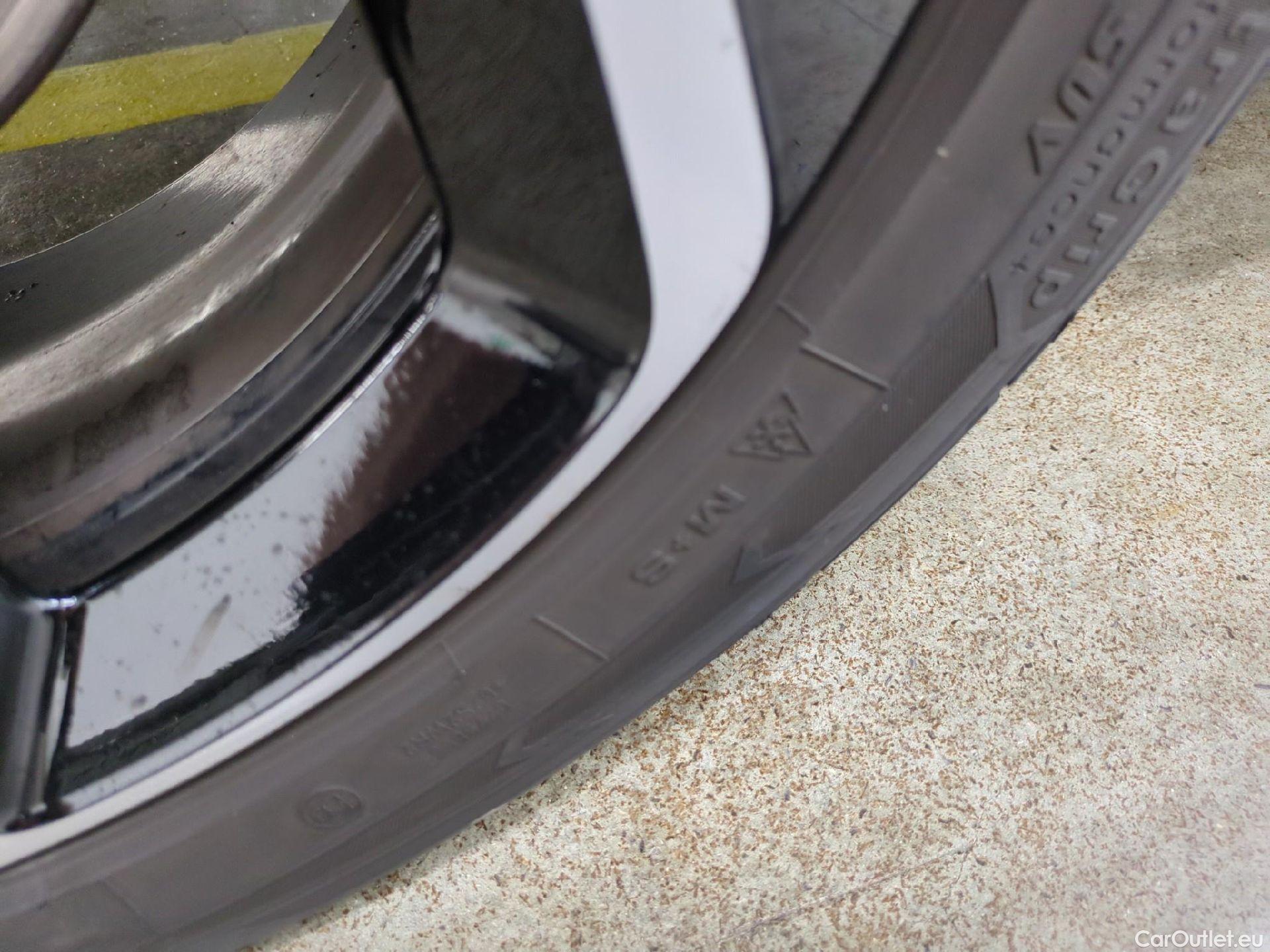  Citroen  C5 Aircross  Shine 1.5 BlueHDi 130CV BVA8 E6d #2