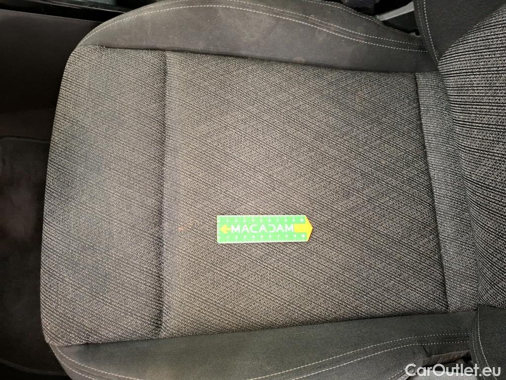  Bmw  X1 BMW  / 2022 / 5P / SUV sDrive18d Business Design DKG7 #26