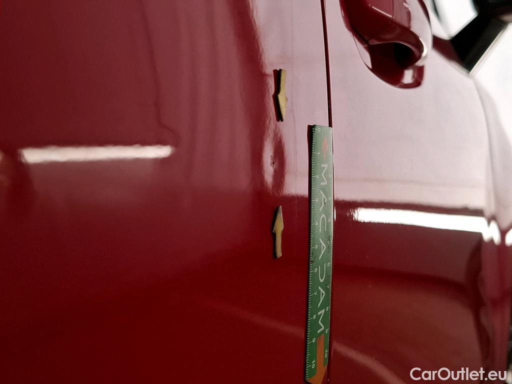  Citroen  C4 Grand Picasso /Spacetourer Shine 1.5 BlueHDi 130CV BVA8 E6d/Vo Repeint en Rouge / Teinte SIV Blanc Banquise/ #102