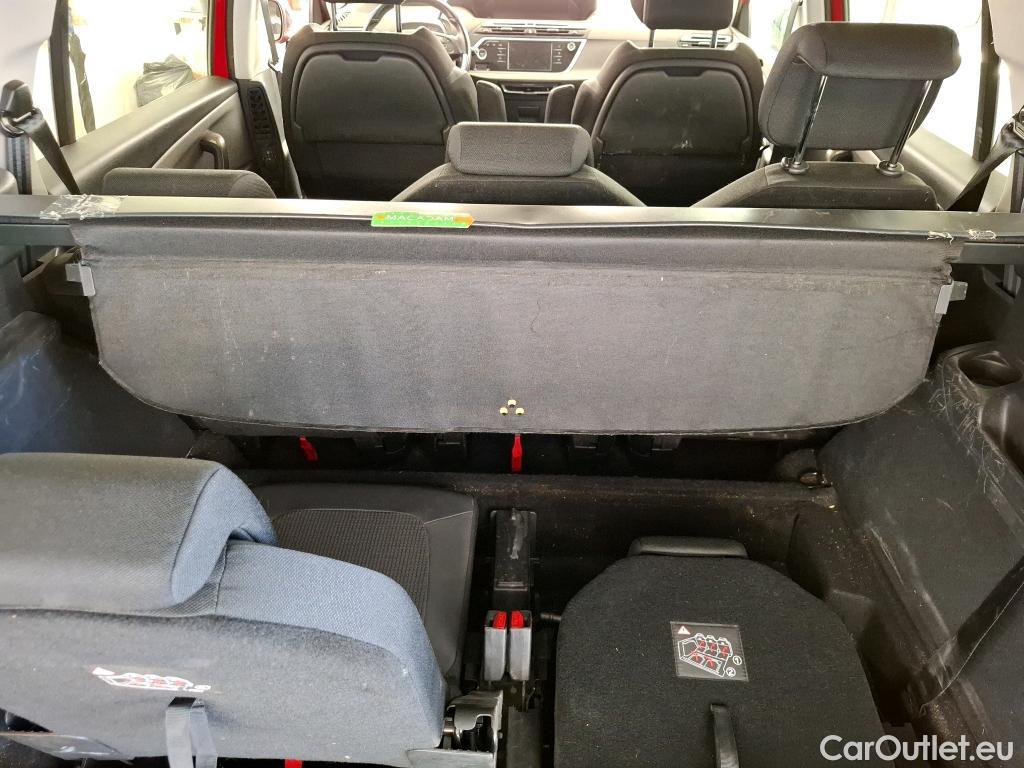  Citroen  C4 Grand Picasso /Spacetourer Shine 1.5 BlueHDi 130CV BVA8 E6d/Vo Repeint en Rouge / Teinte SIV Blanc Banquise/ #133