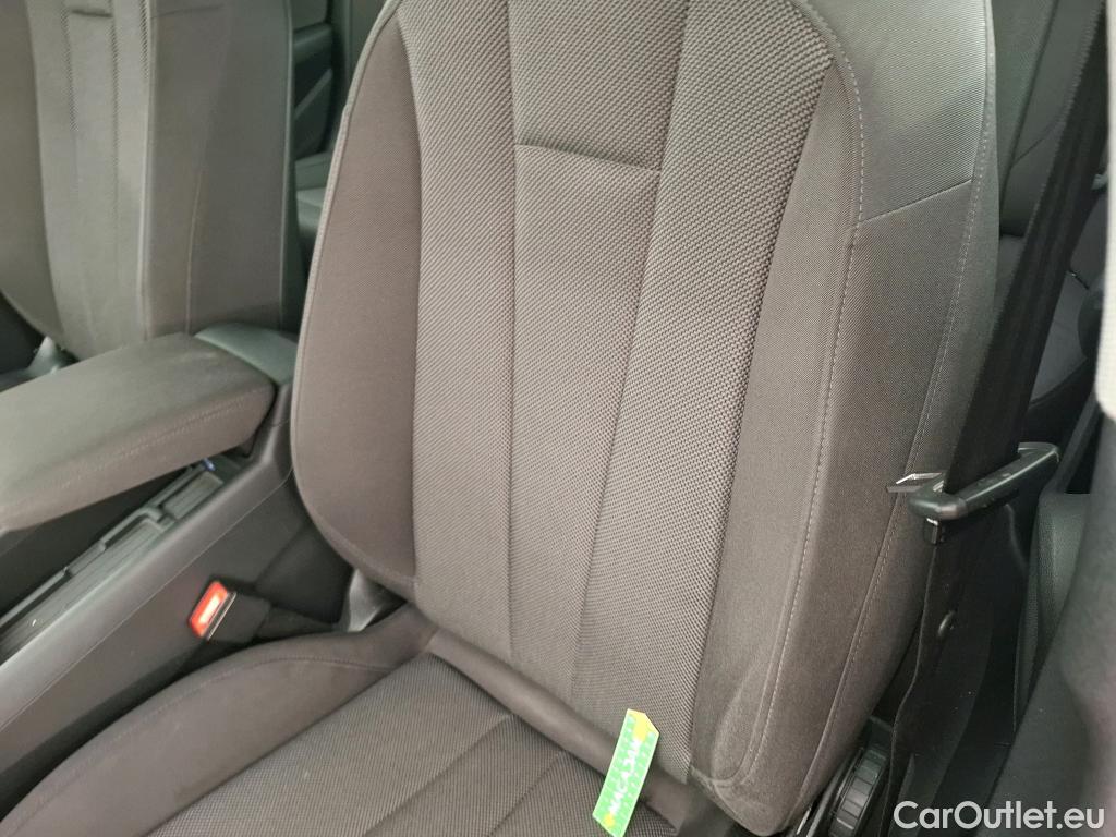  Audi  A4 AUDI  Avant / 2019 / 5P / Break 30 TDI 136 S tronic Business Executive #10