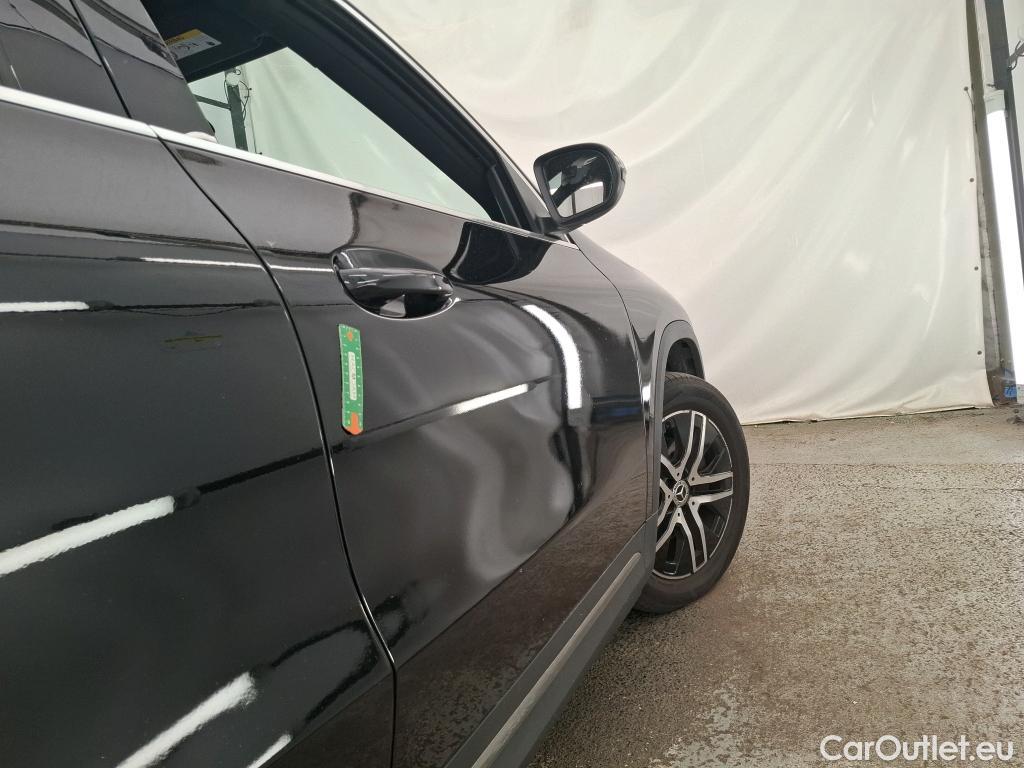  Mercedes  GLA MERCEDES-BENZ  / 2020 / 5P / SUV  200 D BUSINESS LINE DCT #10