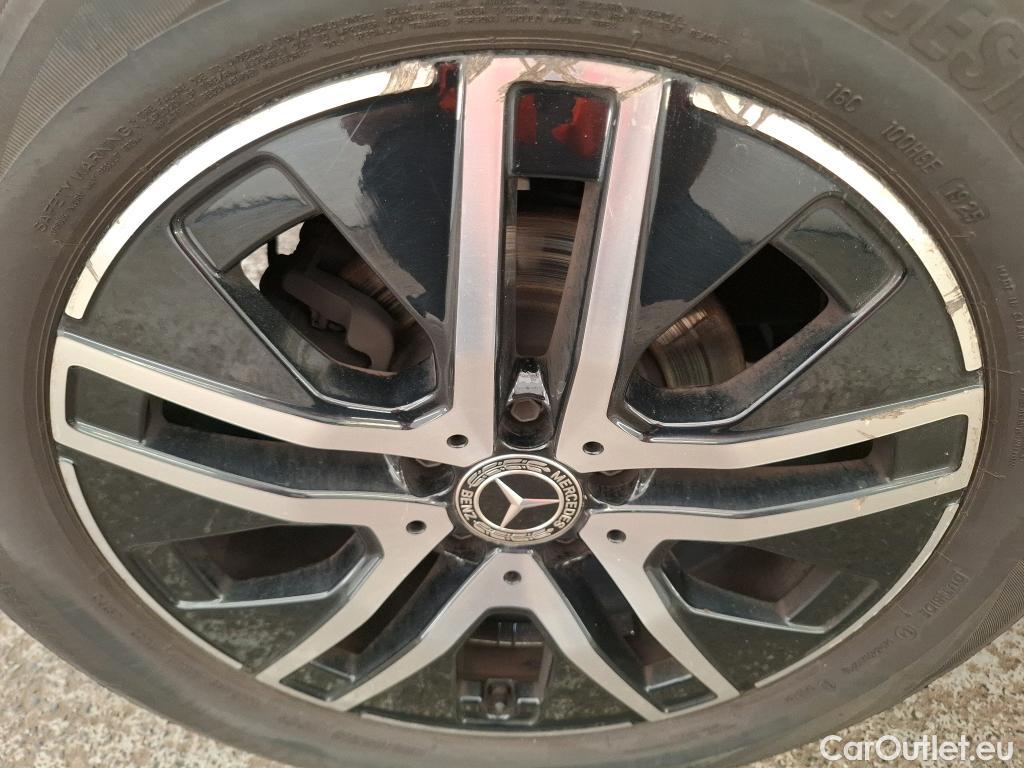  Mercedes  GLA MERCEDES-BENZ  / 2020 / 5P / SUV  200 D BUSINESS LINE DCT #18