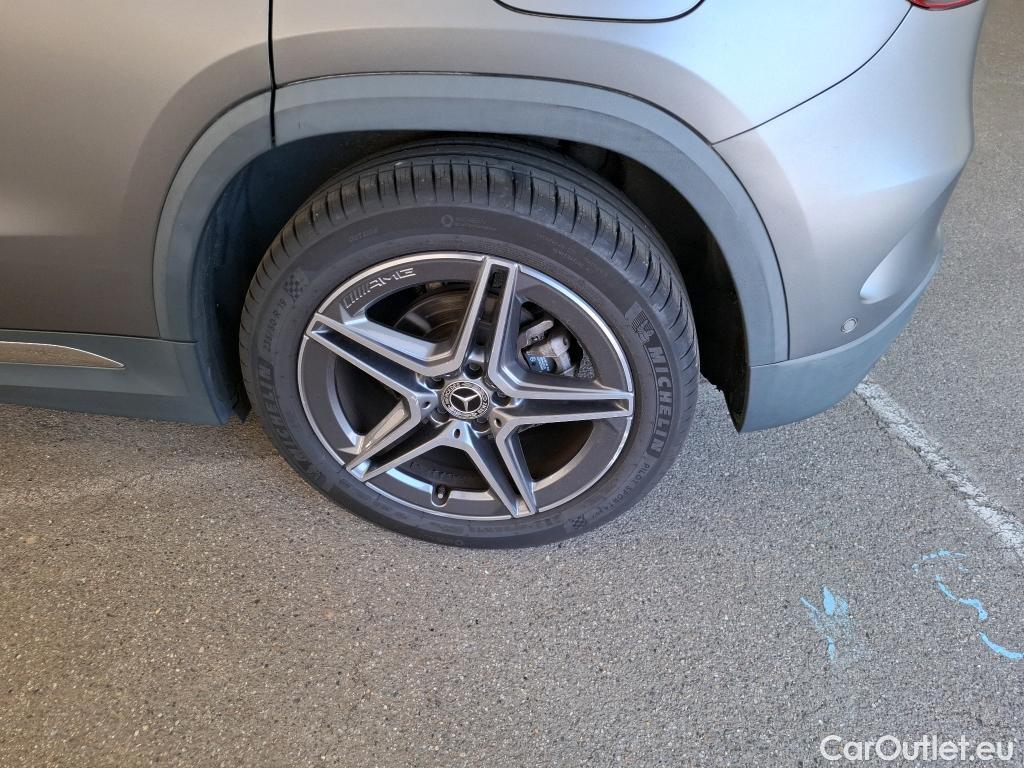  Mercedes  GLA MERCEDES-BENZ  / 2020 / 5P / SUV 2.0  200 D AMG LINE DCT #33