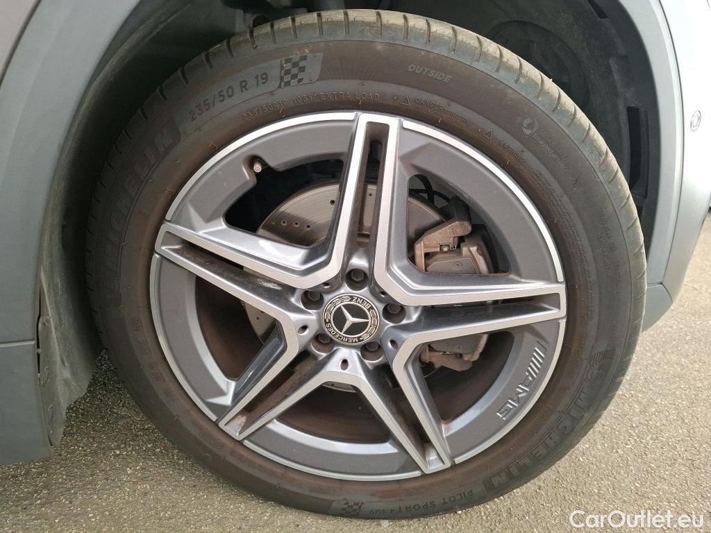  Mercedes  GLA MERCEDES-BENZ  / 2020 / 5P / SUV 2.0  200 D AMG LINE DCT #2