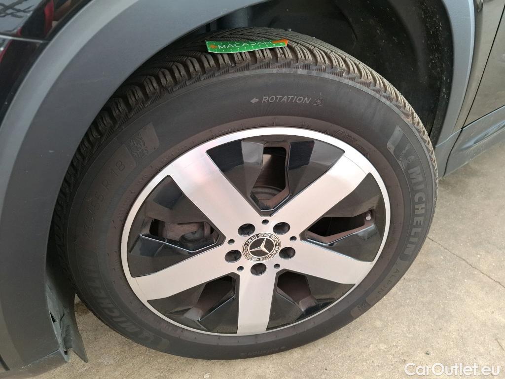  Mercedes  GLB MERCEDES-BENZ  / 2019 / 5P / SUV  200 d Business Line #8
