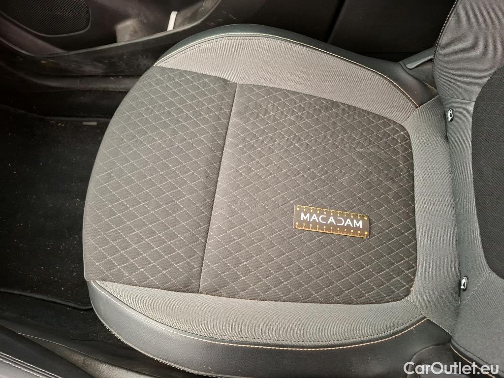  Opel   Grandland X Grandland X Elegance Business 1.5 130CV BVA8 E6d #10