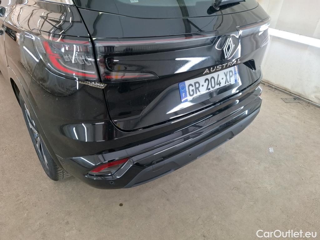  Renault  Austral RENAULT  / 2022 / 5P / Crossover EVOLUTION MILD HYBRID ADVANCED 130 #32