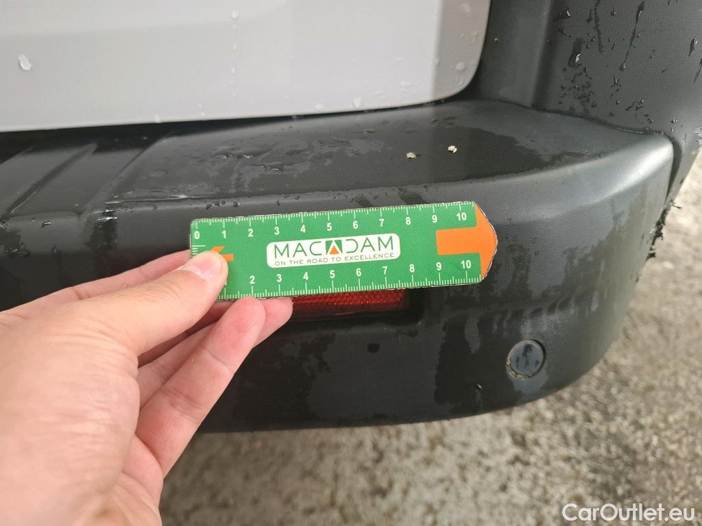  Renault  Trafic RENAULT  4p Combi Zen L1 Energy dCi 95 8 places #5