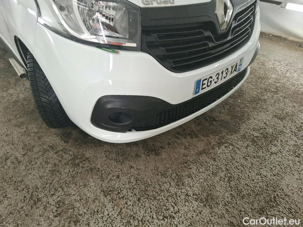  Renault  Trafic RENAULT  4p Combi Zen L1 Energy dCi 95 8 places #9
