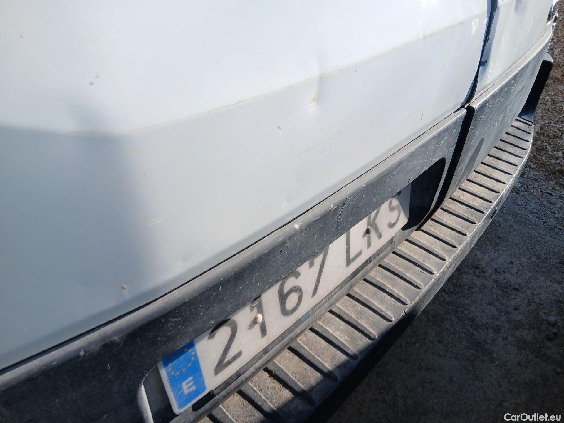 Ford  Transit FORD  / 2013 / 4P / furgón 350 136kW L3H2 Van Trend RWD #21