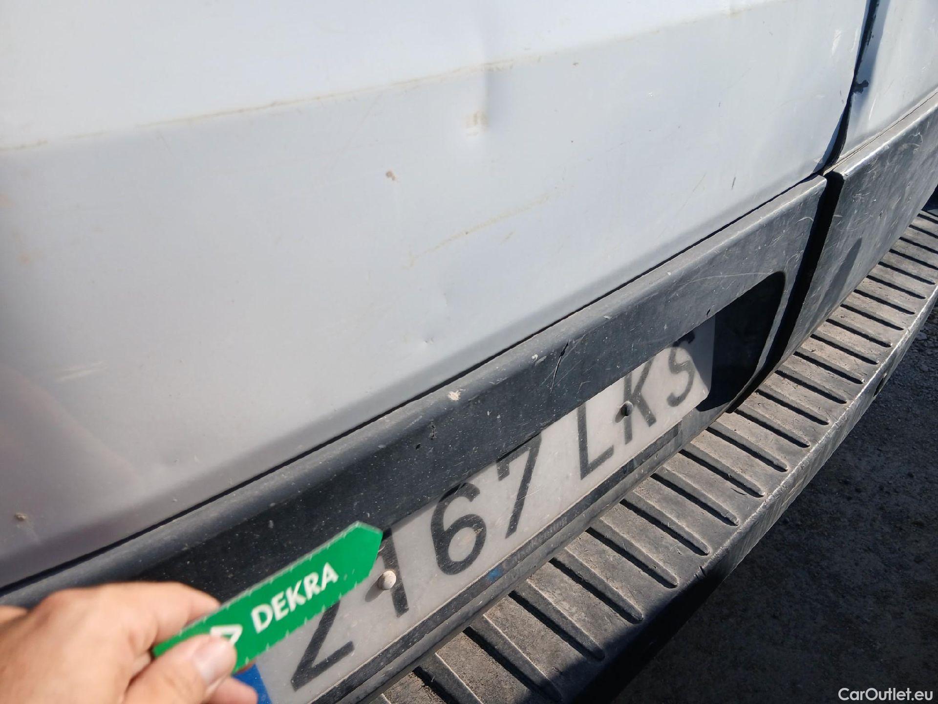  Ford  Transit FORD  / 2013 / 4P / furgón 350 136kW L3H2 Van Trend RWD #25