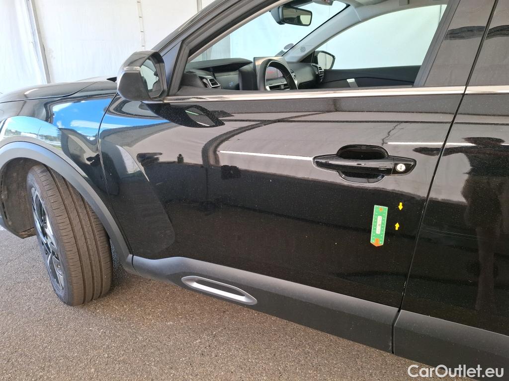  Citroen  C4 CITROEN  X / 2022 / 4P / Berline PureTech 130 S&S EAT8 Shine #24