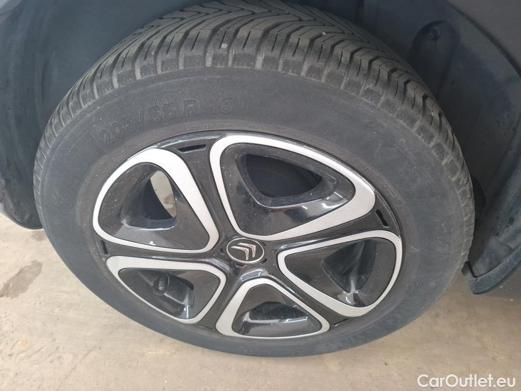  Citroen  C3  Plus 1.2 PureTech 80CV BVM5 6E #13