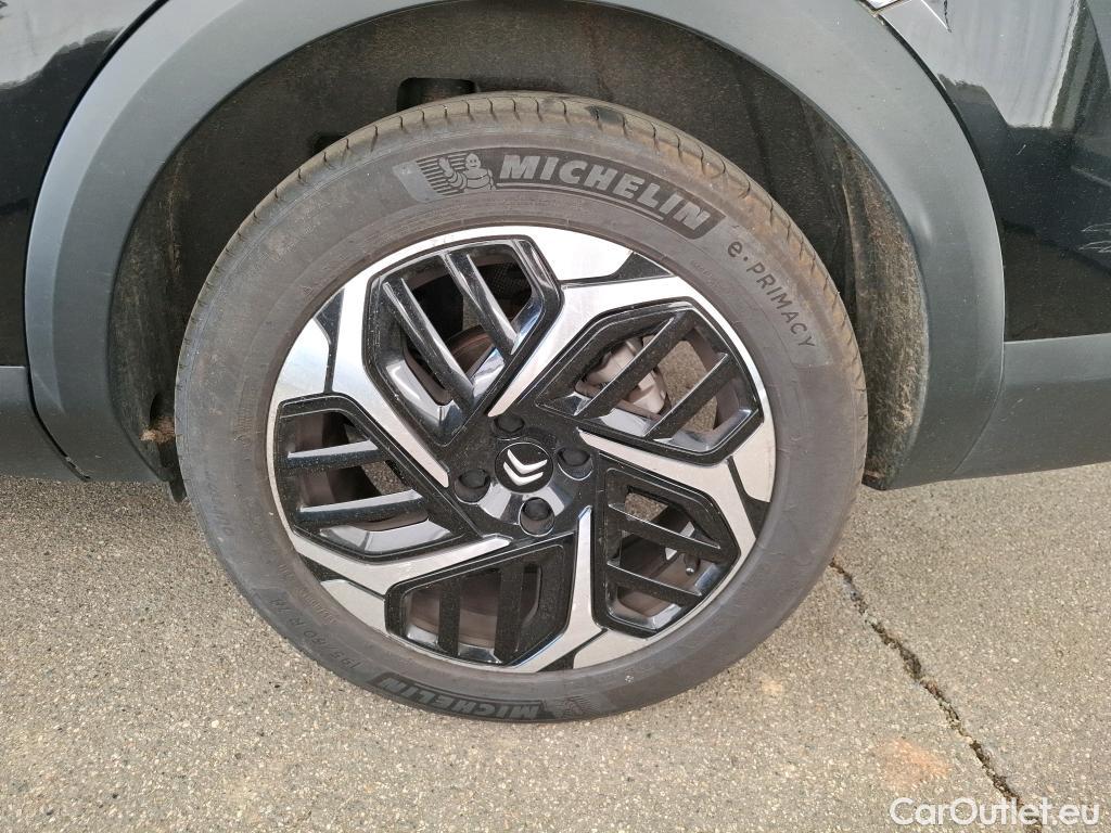  Citroen  C4 CITROEN  X / 2022 / 4P / Berline PureTech 130 S&S EAT8 Shine #71